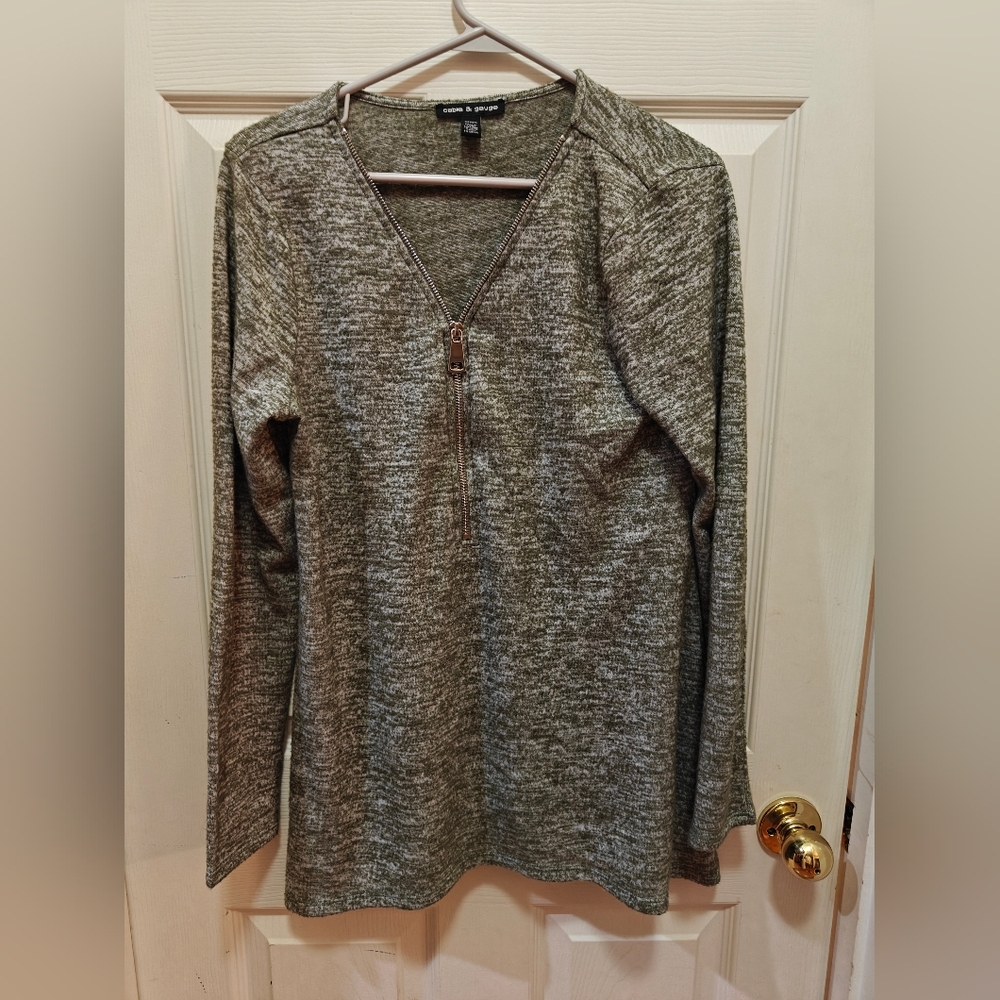 Women's Half-zip Pullover